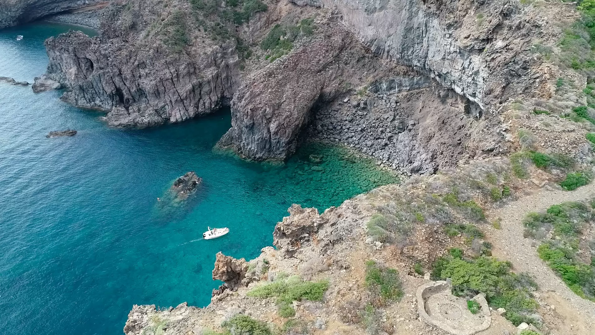Pantelleria - Dove la natura si racconta
